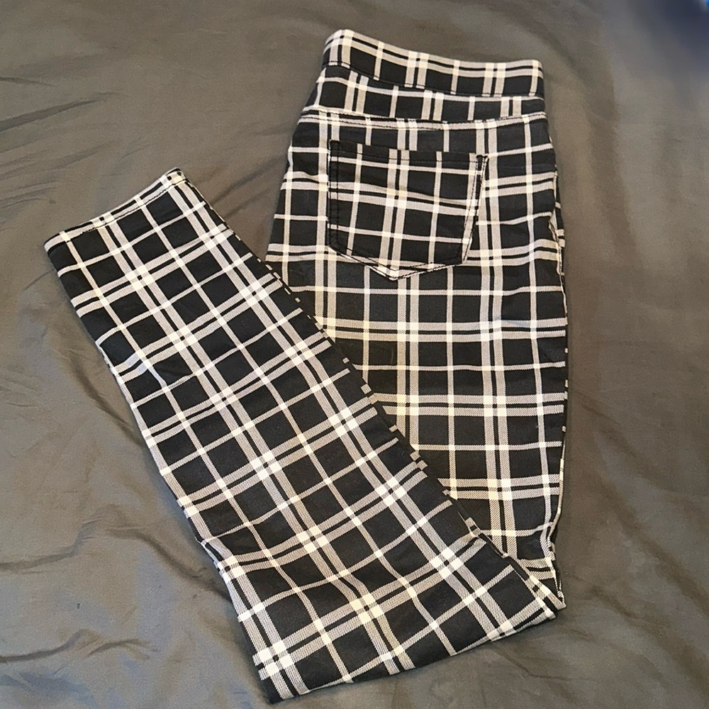 Wishful Park size Large jeggings
